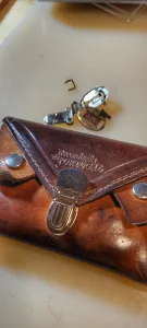 Réparation petite maroquinerie